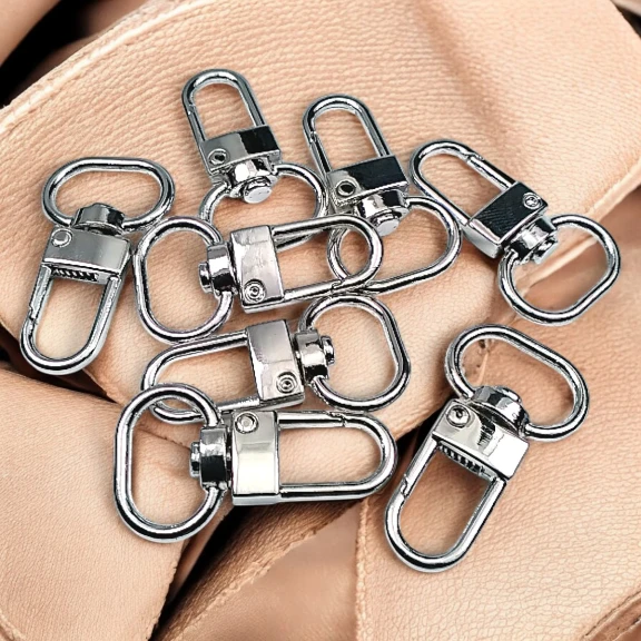 Papağan Kanca 1,5 cm Anahtarlık Kanca Nikel Renk 50 Adet /Paket A 546 PROMO2