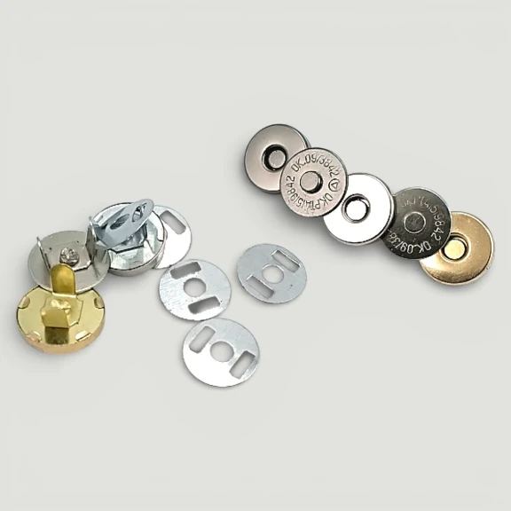 14 mm Mıknatıslı Çanta ÇıtÇıtı - Çift Taraf Perçinli - Plus Kalite SB S-611TR