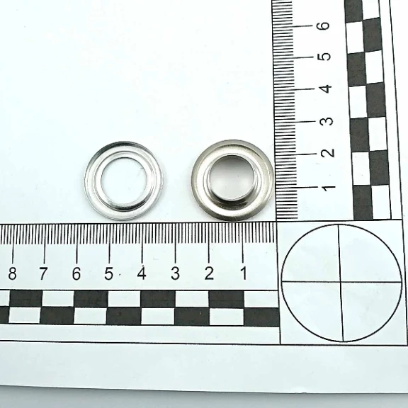 Bombeli Kuşgözü No 28 Pirinç 13,5 mm ERB0028PR