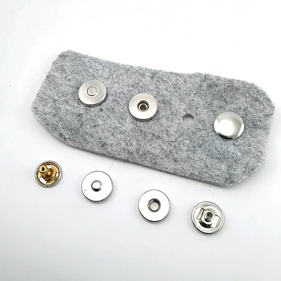 Mıknatıslı Çıtçıt 12,5 mm 4 lü Takım Bombeli Pirinç ERMK0125PR