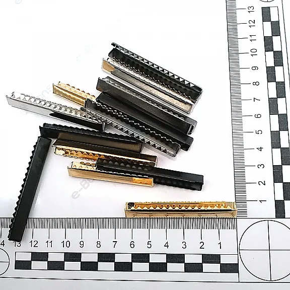 Bağ Ucu Kıstırma – 61,7 mm × 8,5 mm Pirinç, Kapalı Kenarlı, Hızlı Pense Montajı DGK0060K