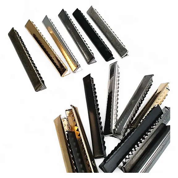 Bağ Ucu Kıstırma – 61,7 mm × 8,5 mm Pirinç, Kapalı Kenarlı, Hızlı Pense Montajı DGK0060K