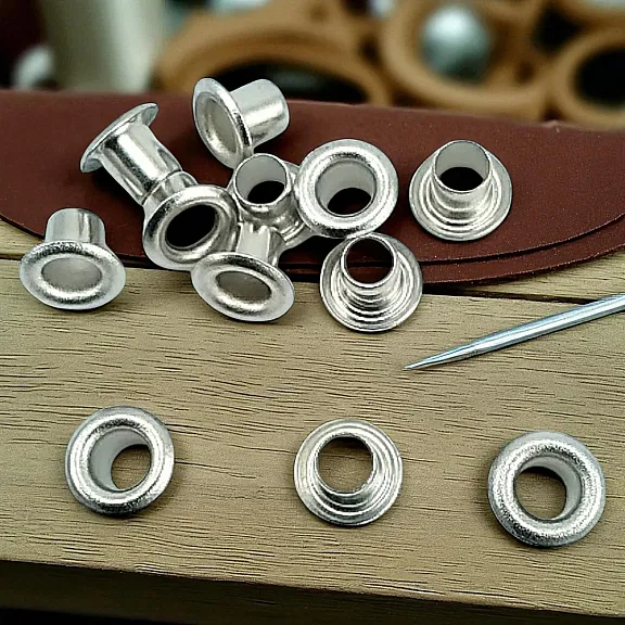 Long Eyelet 11/64" 4.2 mm Brass (500 Pcs/Pack) ERB0002PRU