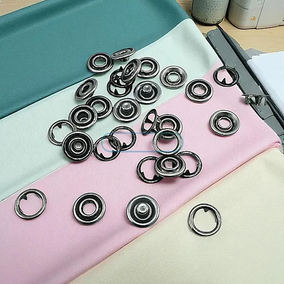10,5 mm Delikli Klikıt Çıtçıt C0015
