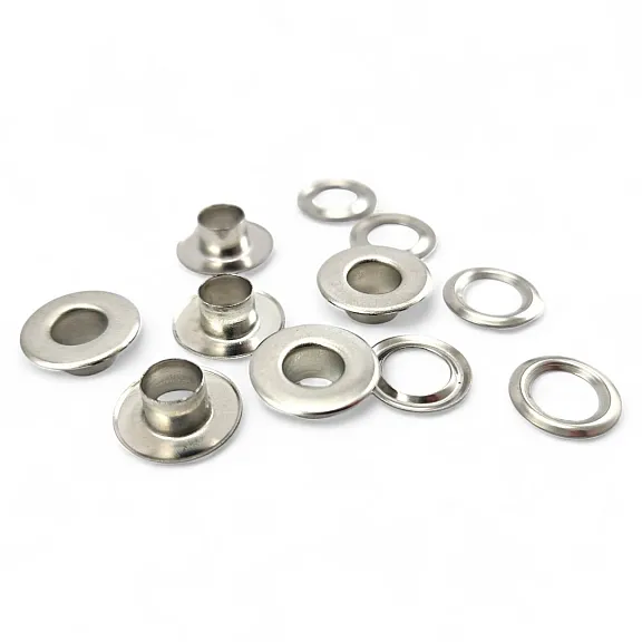 Flat Eyelet Wide 1/4"  Brass 6,2 mm (500 Pcs/Pack) ERDG0004PR