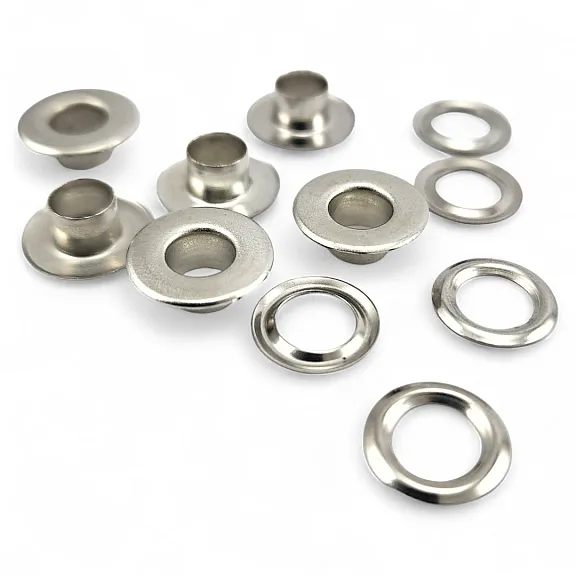 Flat Eyelet Wide 1/4"  Brass 6,2 mm (500 Pcs/Pack) ERDG0004PR