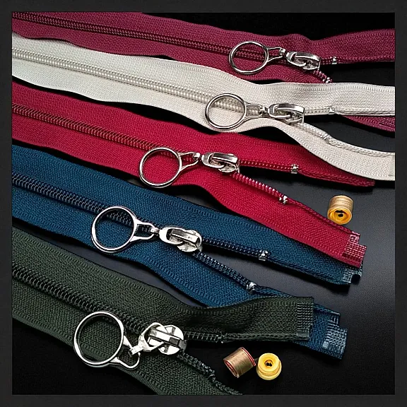 47 cm Type 10 Nylon Coat Zipper – Open End (Separate) ZPHSN0047T10