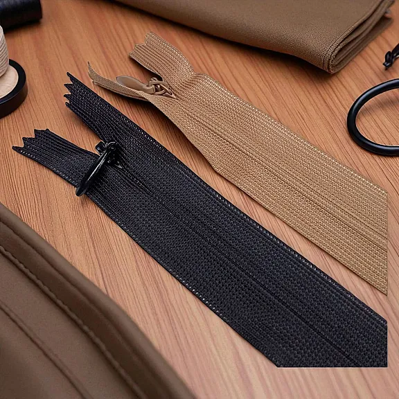 50 cm Closed End (Bottom) Hidden Tulle Zipper  ZPHSN0050TUL