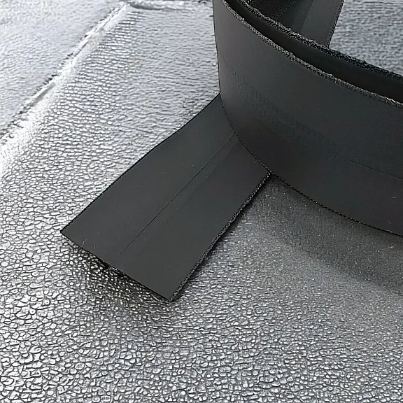 Waterproof Zipper #8 Roll PU Spiral Chain ZP00SERITT8PU